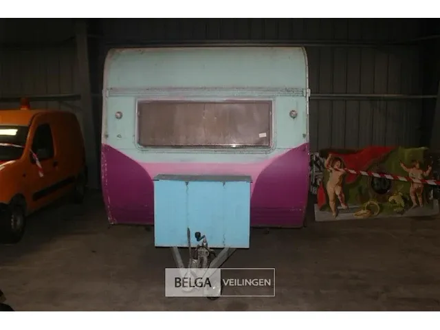 Caravan - afbeelding 2 van  7