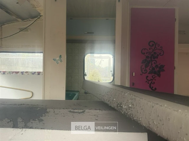 Caravan - afbeelding 7 van  8