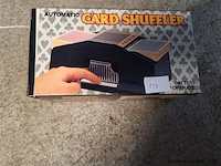 Card shuffler