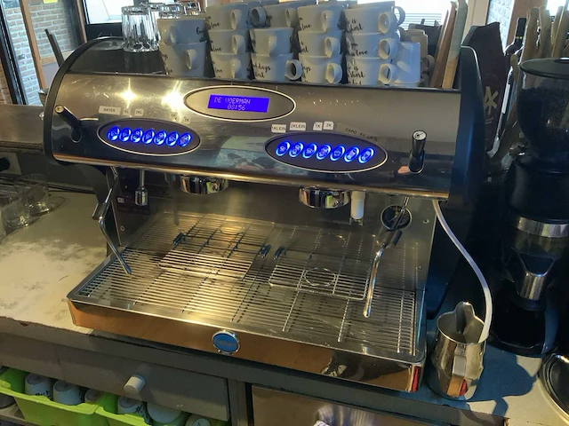 Carimali espressomachine - afbeelding 1 van  5