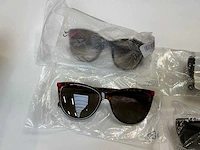 Carolina herrera zonnebril (7x) - afbeelding 4 van  10