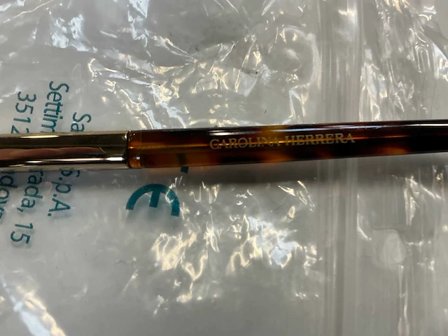 Carolina herrera zonnebril (7x) - afbeelding 10 van  10