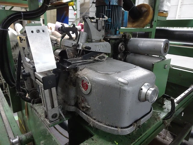 Carpet overedging automat (long sides) evilo - afbeelding 6 van  10