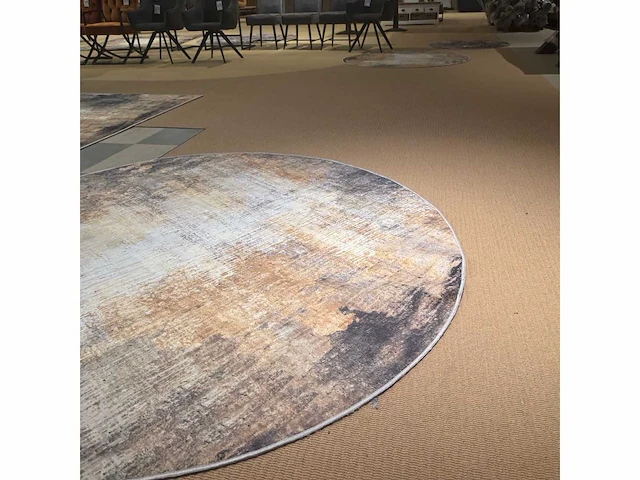 Carpet - afbeelding 1 van  2