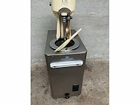 Carpigian ijsmachine - afbeelding 8 van  9