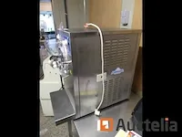 Carpigiani labo 8/12e ijsturbine - afbeelding 11 van  11