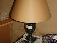Carrara marmeren leeslamp met kap, kristallen asbak