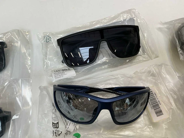 Carrera zonnebril (10x) - afbeelding 6 van  10