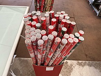 Carta natale. papier cadeauverpakking,kerst. (50x) - afbeelding 1 van  2