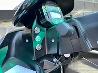 Carver r+ e-scooter - 2023 - afbeelding 4 van  16
