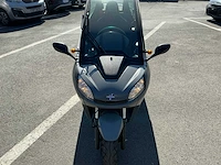Carver r+ e-scooter - 2023 - afbeelding 15 van  16