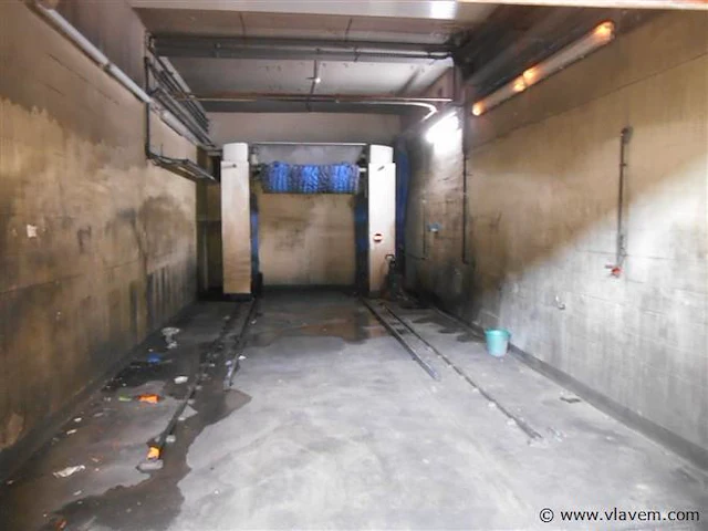 Carwash wasstraat - afbeelding 2 van  4