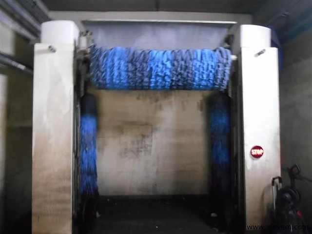 Carwash wasstraat - afbeelding 4 van  4