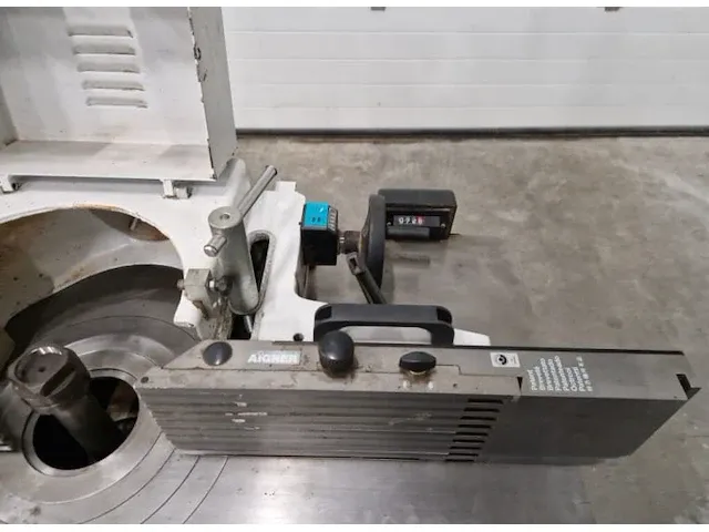 Casadei f114 tafelfreesmachine - afbeelding 5 van  8