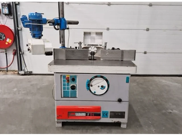 Casadei f114 tafelfreesmachine - afbeelding 2 van  8