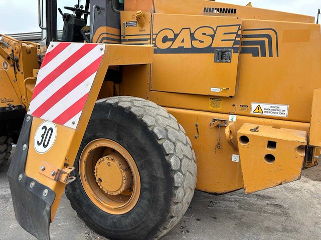 Case - 1998 - 621b - shovel - afbeelding 11 van  28