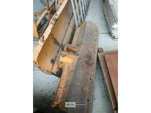 Case 580 - afbeelding 9 van  15