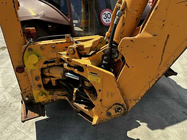 Case 580k graaflaadmachine - afbeelding 6 van  25