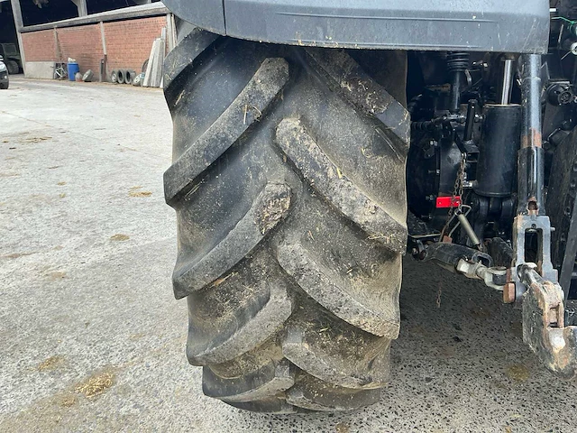 Case ih optum 300 cvx vierwielaangedreven landbouwtractor - afbeelding 3 van  48