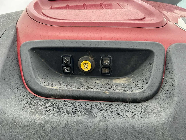 Case ih optum 300 cvx vierwielaangedreven landbouwtractor - afbeelding 4 van  48