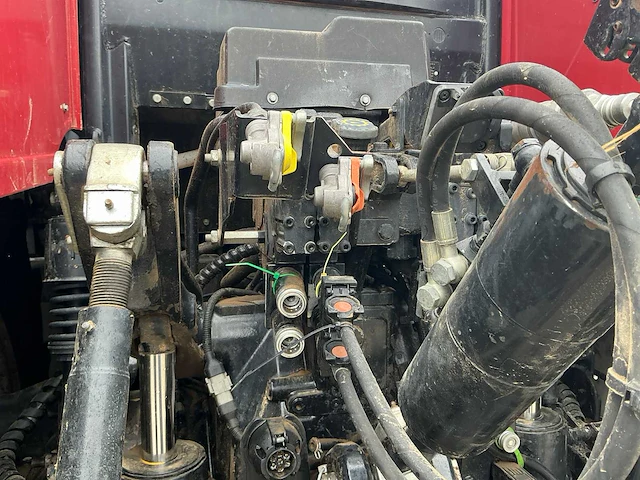 Case ih optum 300 cvx vierwielaangedreven landbouwtractor - afbeelding 7 van  48