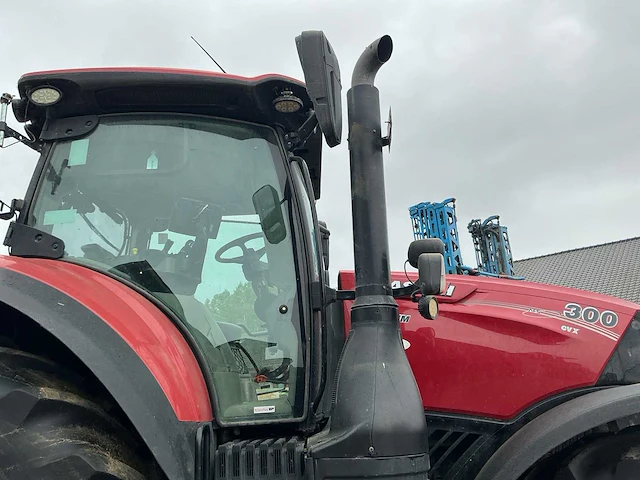Case ih optum 300 cvx vierwielaangedreven landbouwtractor - afbeelding 15 van  48