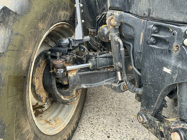 Case ih optum 300 cvx vierwielaangedreven landbouwtractor - afbeelding 18 van  48