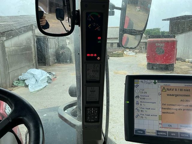 Case ih optum 300 cvx vierwielaangedreven landbouwtractor - afbeelding 31 van  48