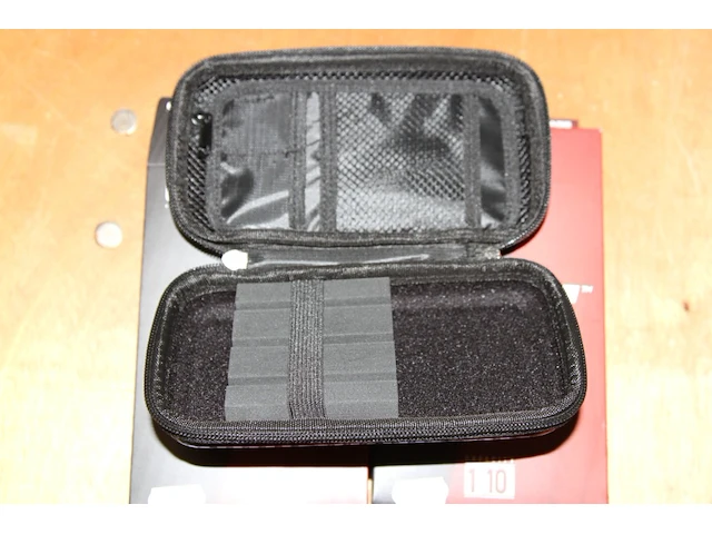 Case - afbeelding 2 van  2