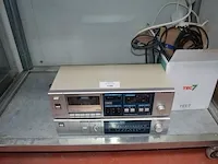 Casettespeler sanyo rd220 , tuner sanyo jt220l - afbeelding 3 van  9