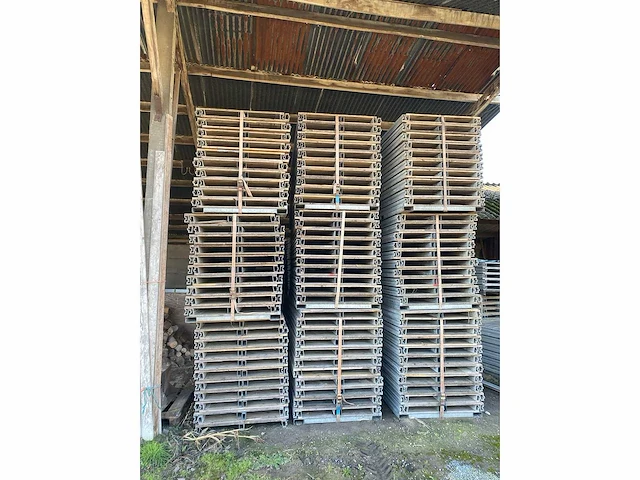 Cassettevloer houten inleg (300x) - afbeelding 1 van  4
