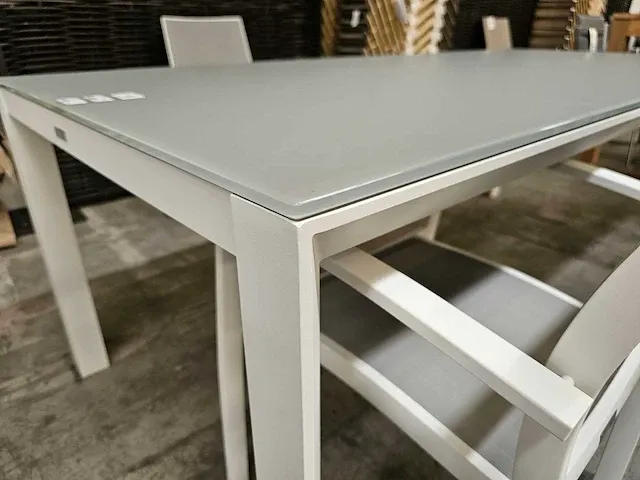 Castle-line alu tafel california kleur wit 220 x 100cm - afbeelding 3 van  3