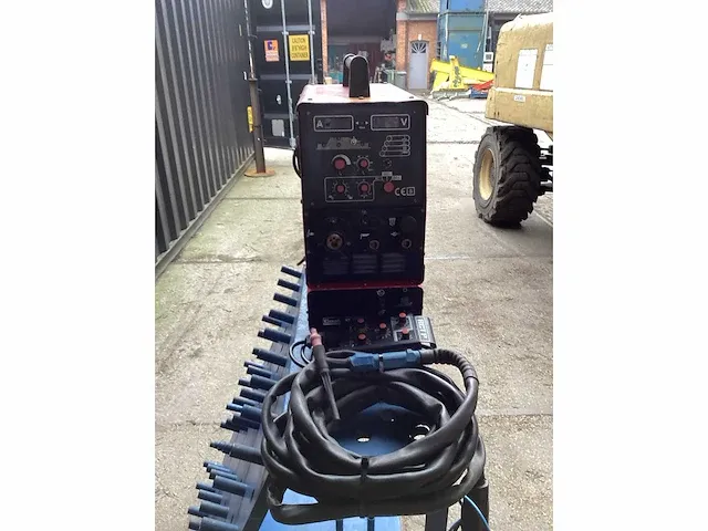 Castolin 2002 ac/dc tig apparaat met waterkoeling - afbeelding 2 van  9