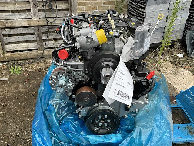 Cat - c3.4b / f5hfl414c*a - dieselmotor - 2014 - afbeelding 15 van  22