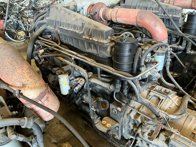 Cat 3306di dieselmotor met versnellingsbak 3 stuks - afbeelding 3 van  18