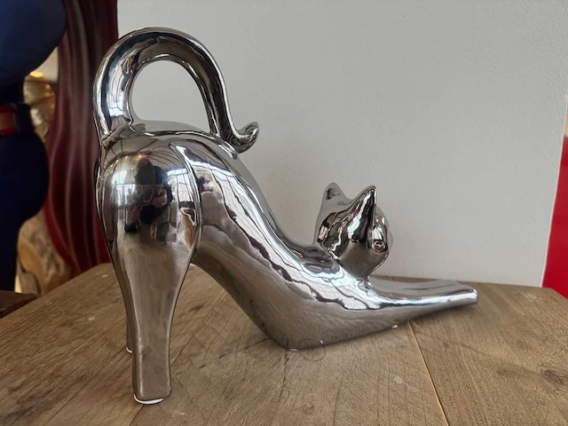 Cat chrome silver h23cm x l33cm - afbeelding 2 van  2