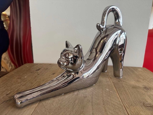 Cat chrome silver h23cm x l33cm - afbeelding 1 van  2