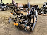 Cat dieselmotor 4 cil 165hp inclusief camiva waterpomp 1x - afbeelding 10 van  17