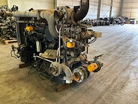 Cat dieselmotor 4 cil 165hp inclusief camiva waterpomp 1x - afbeelding 12 van  17