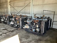 Cat dieselmotor 4 cil 165hp inclusief camiva waterpomp (6x) - afbeelding 19 van  23