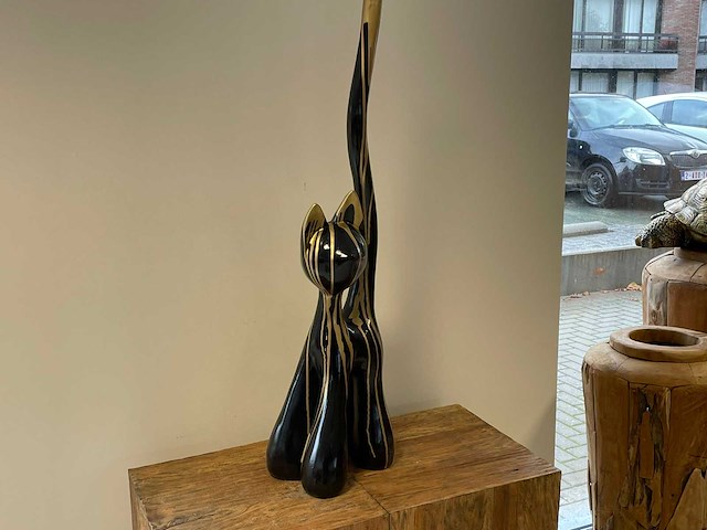Cat / kat met lange staart h100cm zwart trash goud - afbeelding 2 van  2