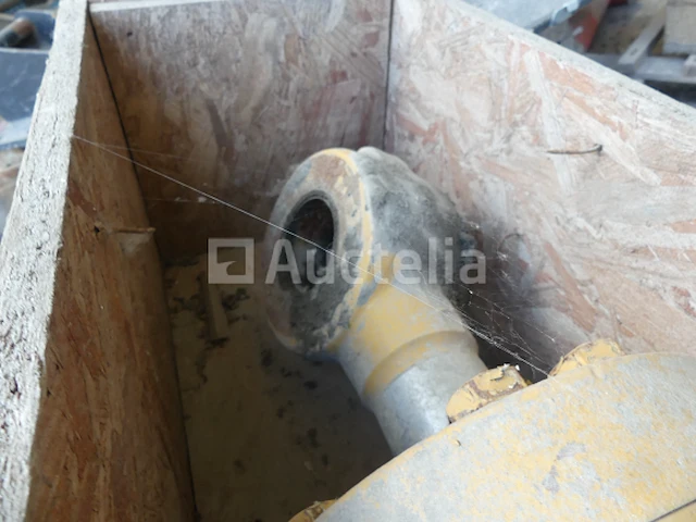 Caterpilar hydraulische cilinder - afbeelding 4 van  6