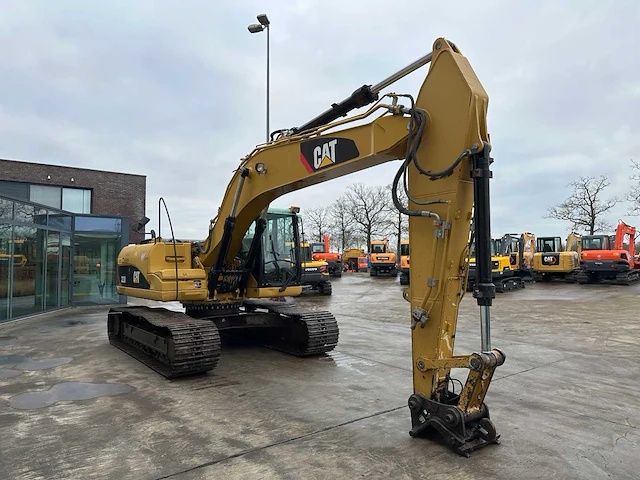 Caterpillar - 2008 - 323dl - rupsgraafmachine - afbeelding 23 van  59