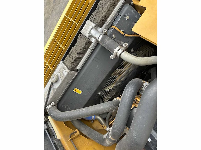 Caterpillar - 2008 - 323dl - rupsgraafmachine - afbeelding 37 van  59