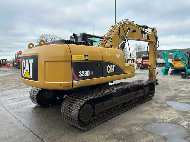 Caterpillar - 2008 - 323dl - rupsgraafmachine - afbeelding 34 van  59