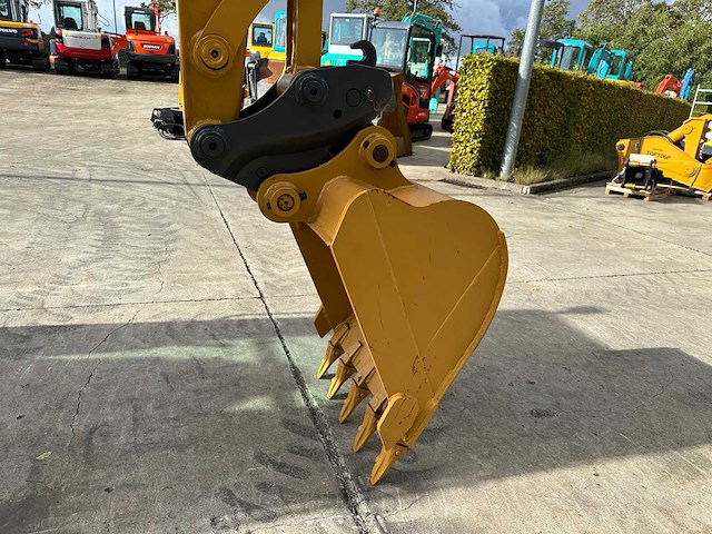 Caterpillar - 2017 - 305.5e2 - minigraafmachine - afbeelding 7 van  41