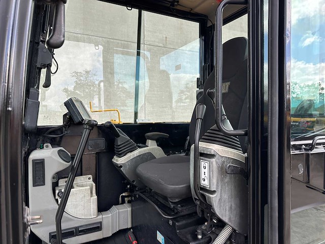 Caterpillar - 2017 - 305.5e2 - minigraafmachine - afbeelding 28 van  41