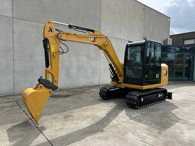 Caterpillar - 2018 - 305.5e2 - midigraafmachine - afbeelding 1 van  47