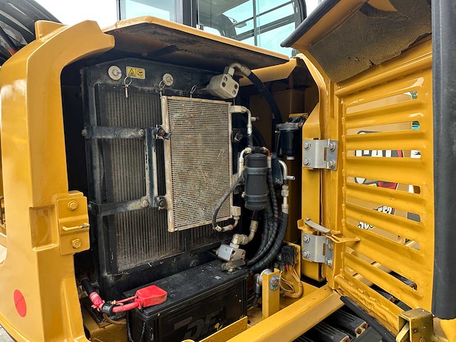 Caterpillar - 2018 - 305.5e2 - midigraafmachine - afbeelding 15 van  43