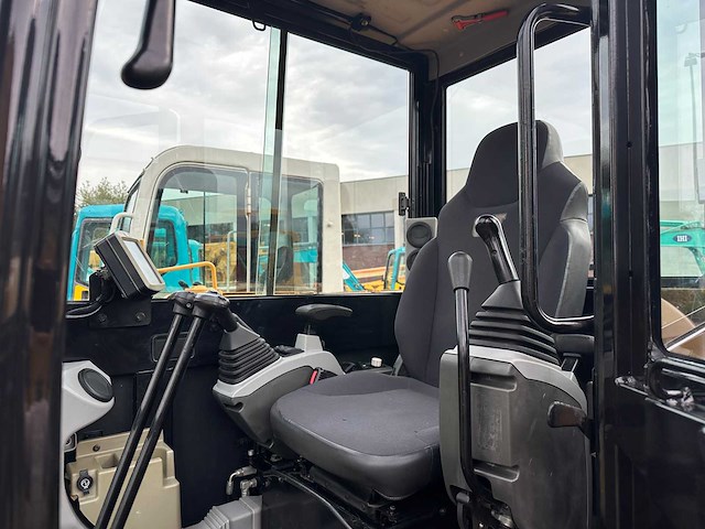 Caterpillar - 2018 - 305.5e2 - midigraafmachine - afbeelding 24 van  43